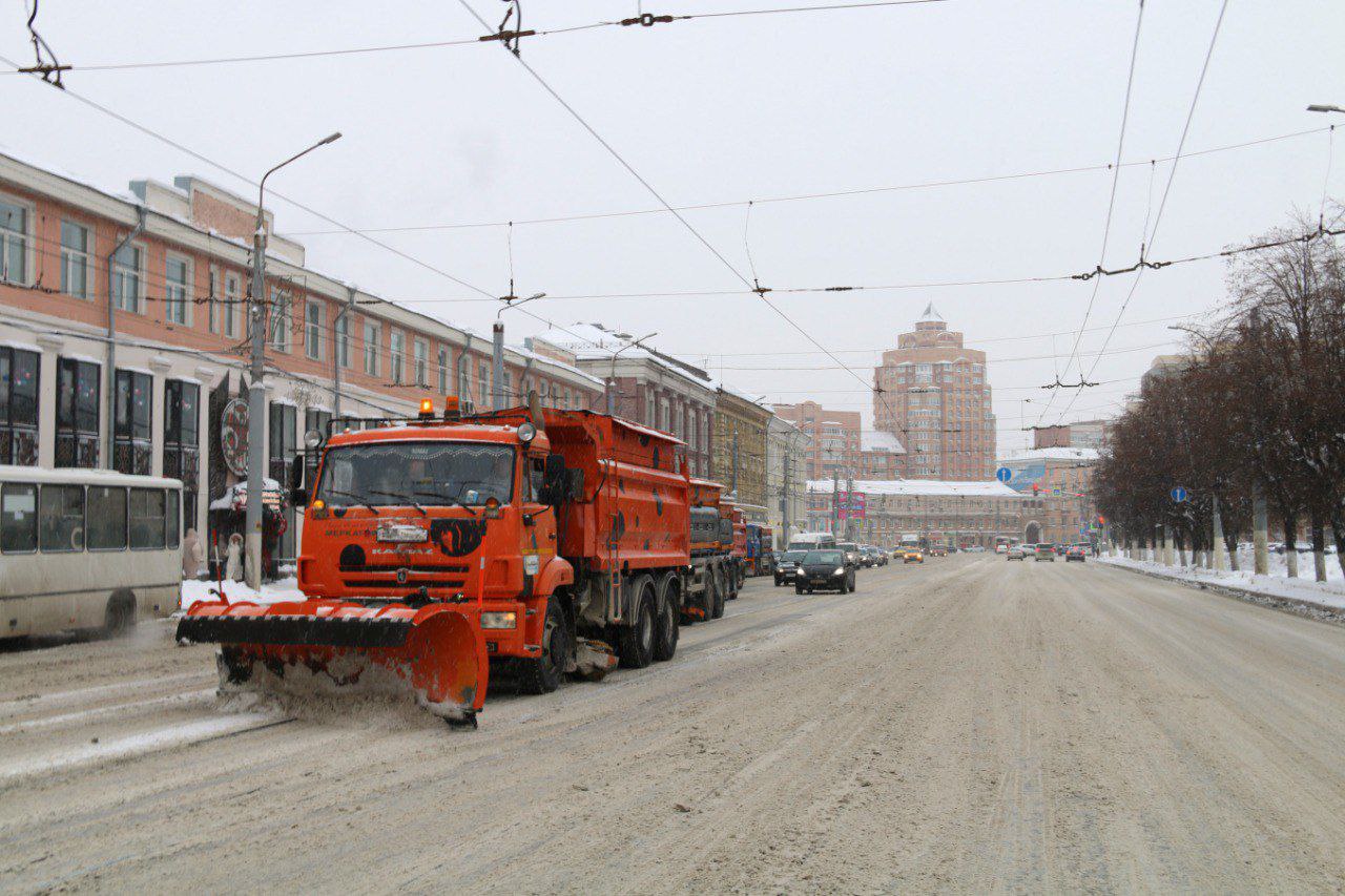 Уборка в городе.