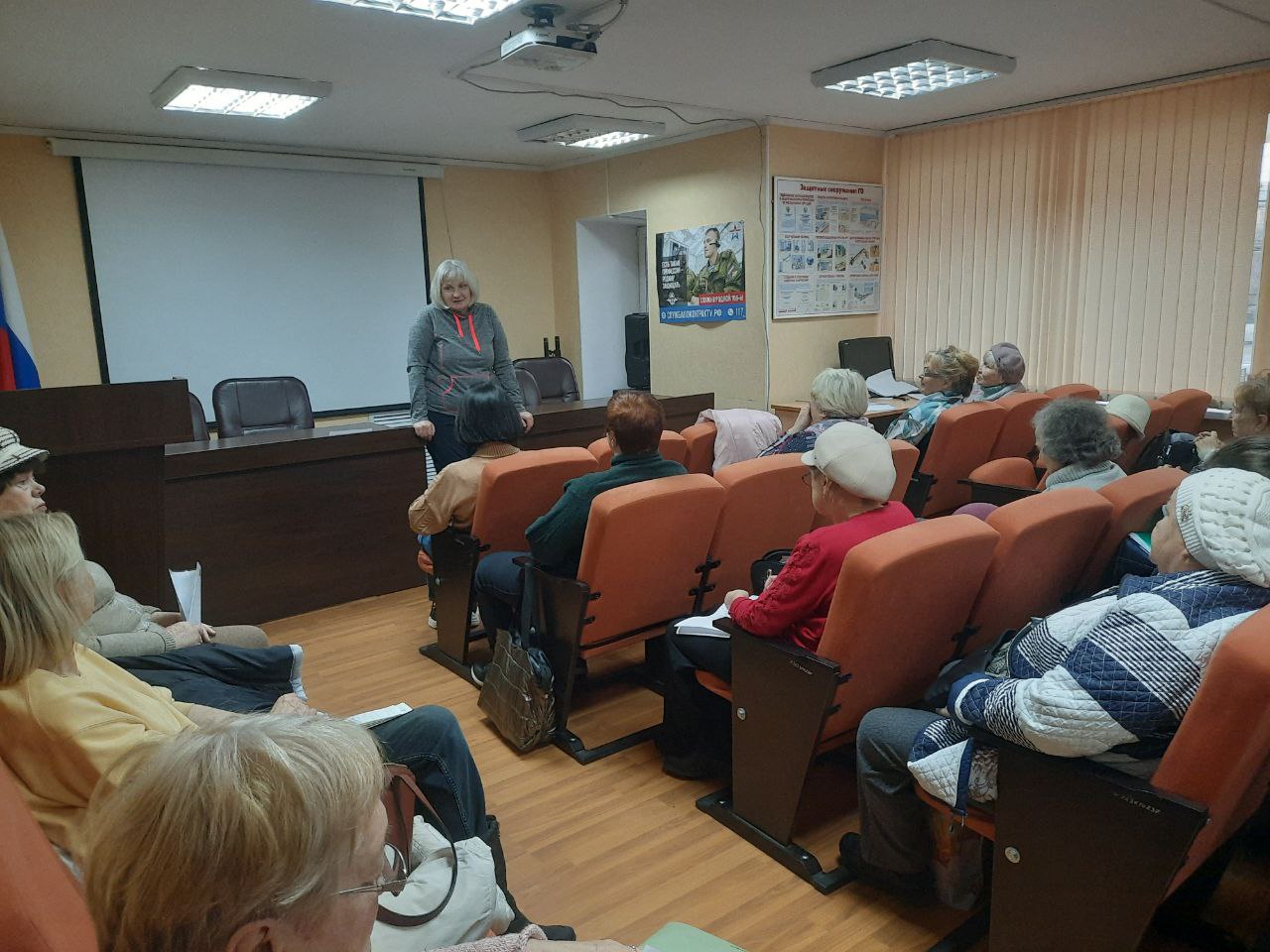 В Советском округе прошел семинар «Здоровый образ жизни - вклад в долголетие».