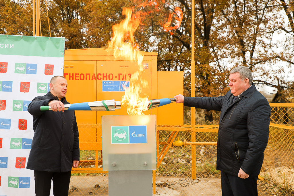 В Гостеевке ввели в эксплуатацию распределительный газопровод.