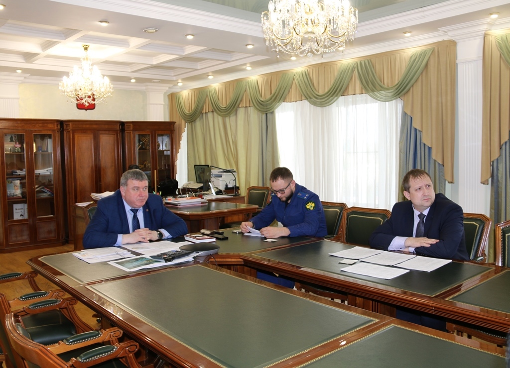 В Туле состоялось заседание антитеррористической комиссии.