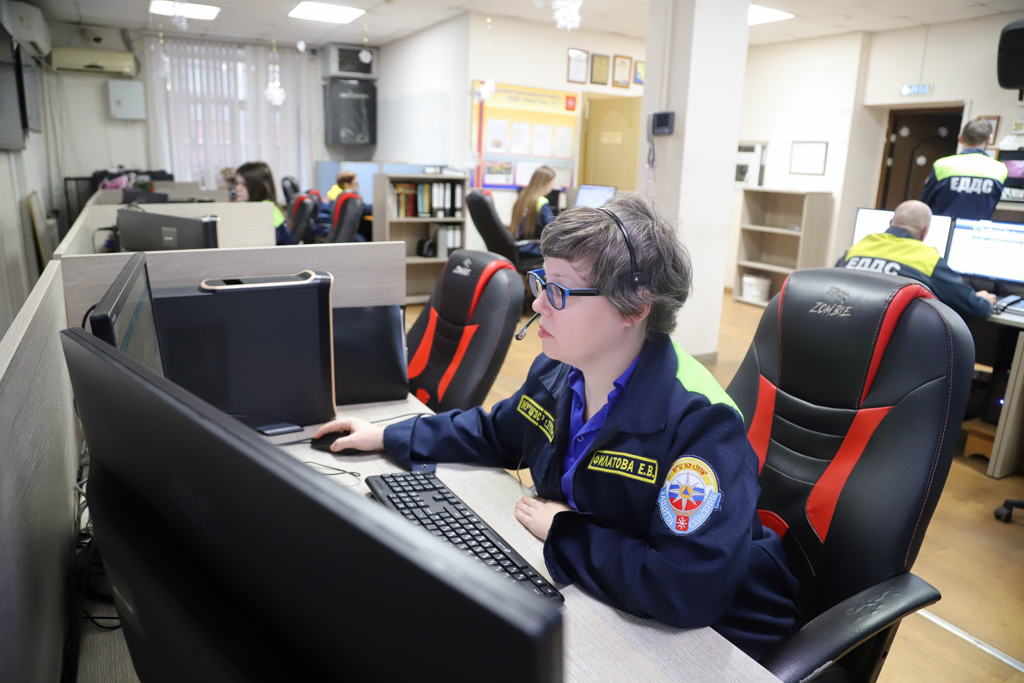 Утро в городе: безопасность и жизнеобеспечение.