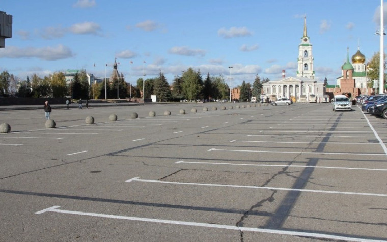 Как в дни новогодних праздников будут работать парковки в историческом центре города.