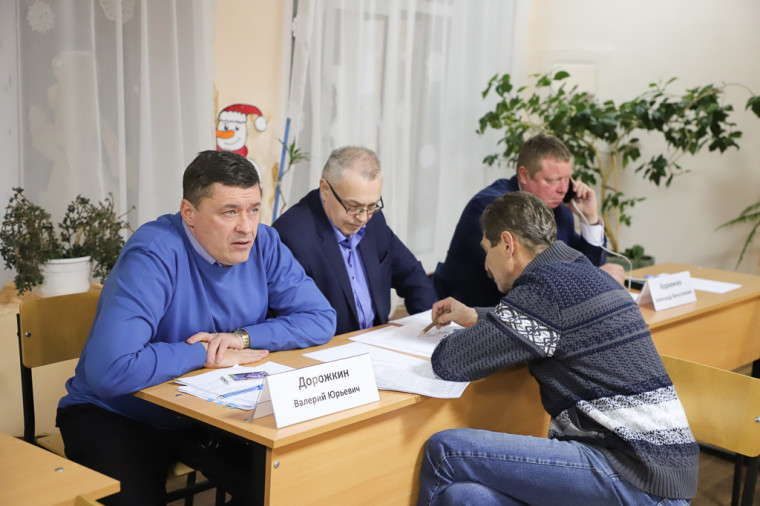 Илья Беспалов провёл встречу с жителями населённых пунктов Зареченского округа.