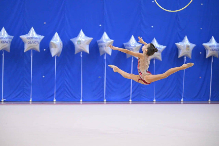 Тульская гимнастка стала лучшей на Первенстве ЦФО по художественной гимнастике.