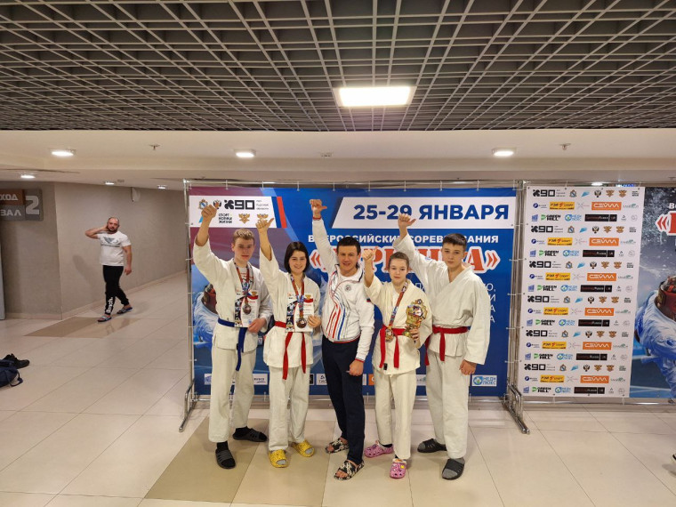 Тульские спортсмены взяли призовые места на Всероссийских соревнованиях по рукопашному бою.