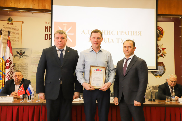 Илья Беспалов встретился с коллективом оборонного предприятия Тулы.