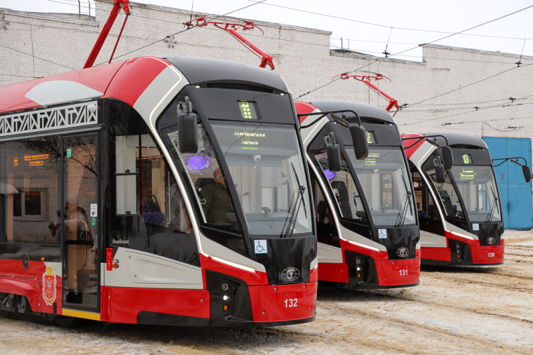 В Тулу прибыли еще три новых трамвая «Львенок».