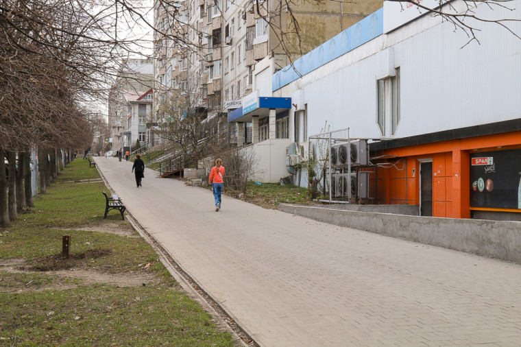 Илья Беспалов проверил уборку на второстепенных улицах.