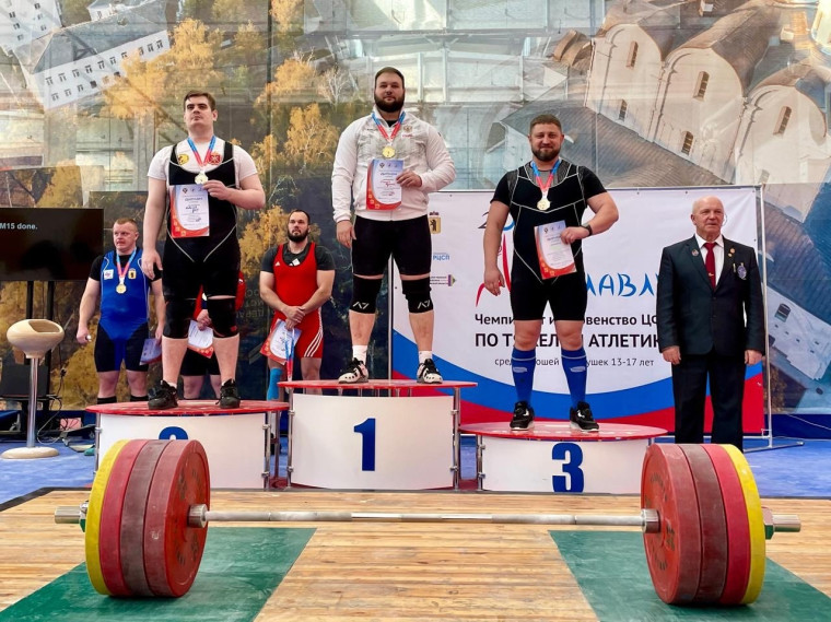 Туляки стали призёрами Первенства ЦФО России по тяжёлой атлетике.