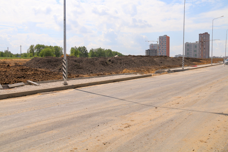 Илья Беспалов проверил ход строительства новой дороги в Привокзальном округе.