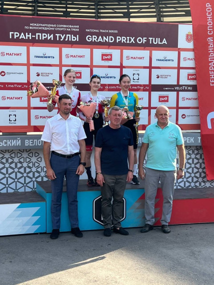 Тульские велогонщики стали победителями и призерами в первый день Гран-при Тулы.