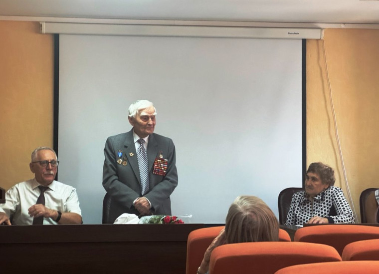 В Советском округе прошла конференция общественной организации ветеранов войны и труда.