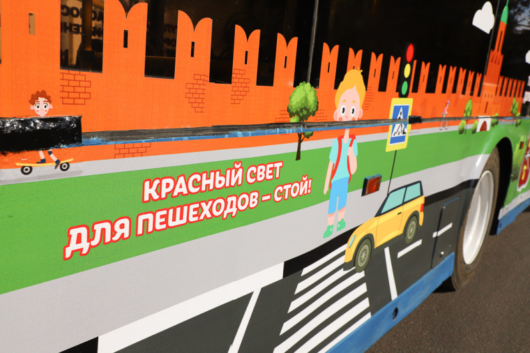 Илья Беспалов: Проект «Троллейбус дорожной безопасности» поможет тульским школьникам лучше усвоить правила дорожного движения.