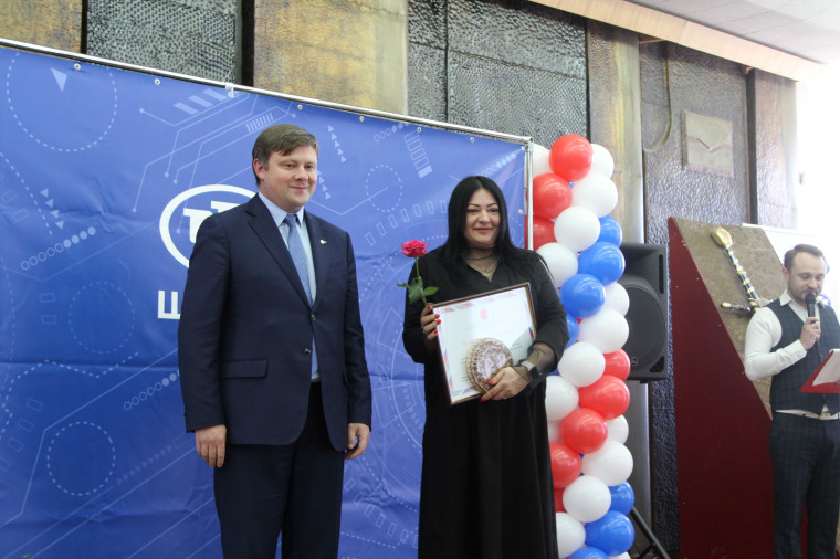 Илья Беспалов поздравил сотрудников машиностроительной отрасли с профессиональным праздником.
