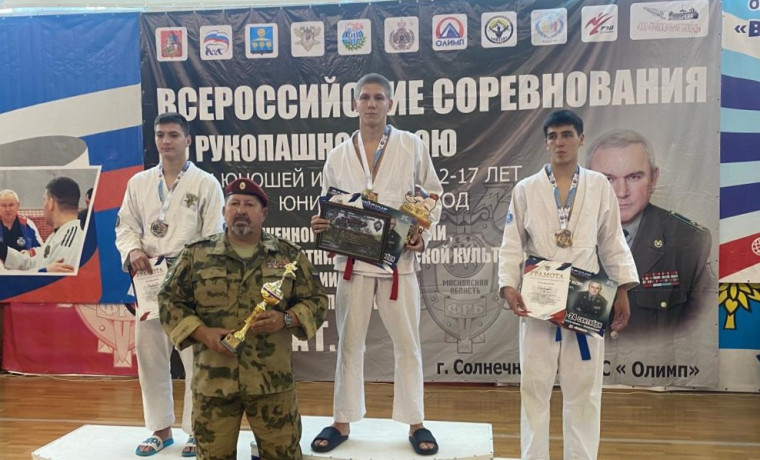 Тульские рукопашники завоевали медали на всероссийских соревнованиях .