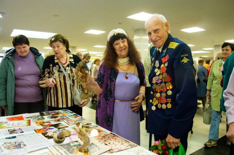 В Туле отметили Международный день пожилых людей.