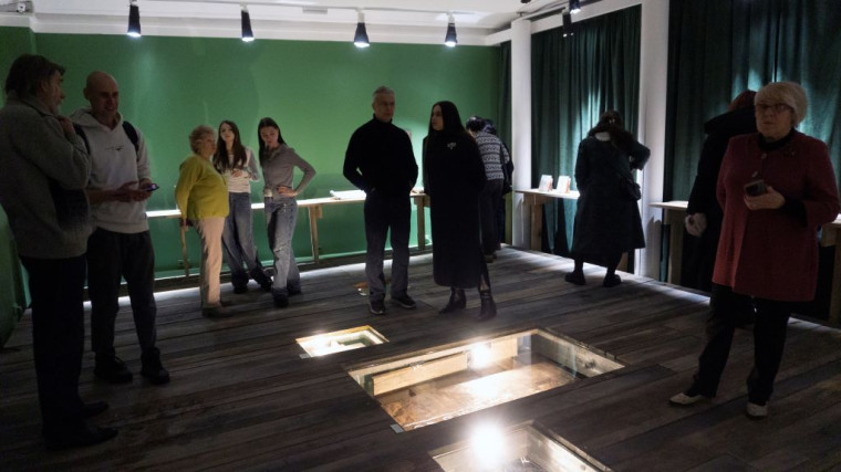 В ТИАМе открылась выставка, посвященная произведениям русского писателя Николая Лескова.