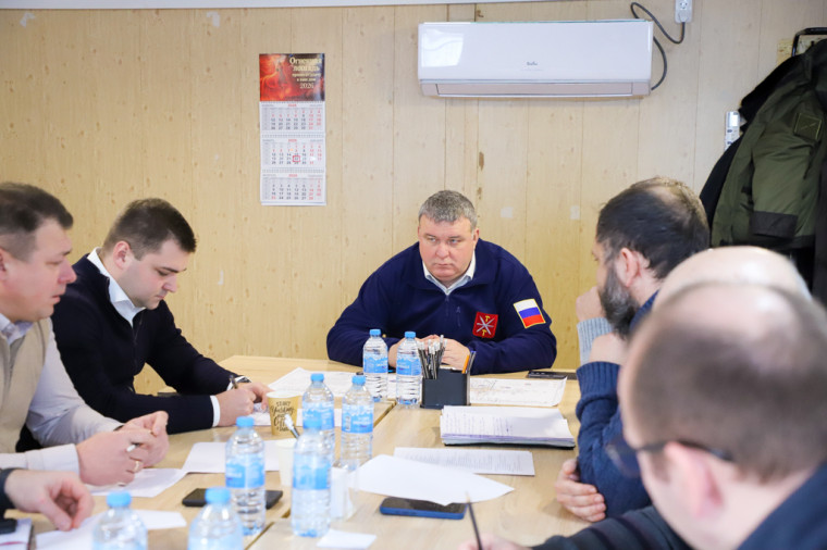 Илья Беспалов провел заседание штаба по реконструкции Орловского путепровода.