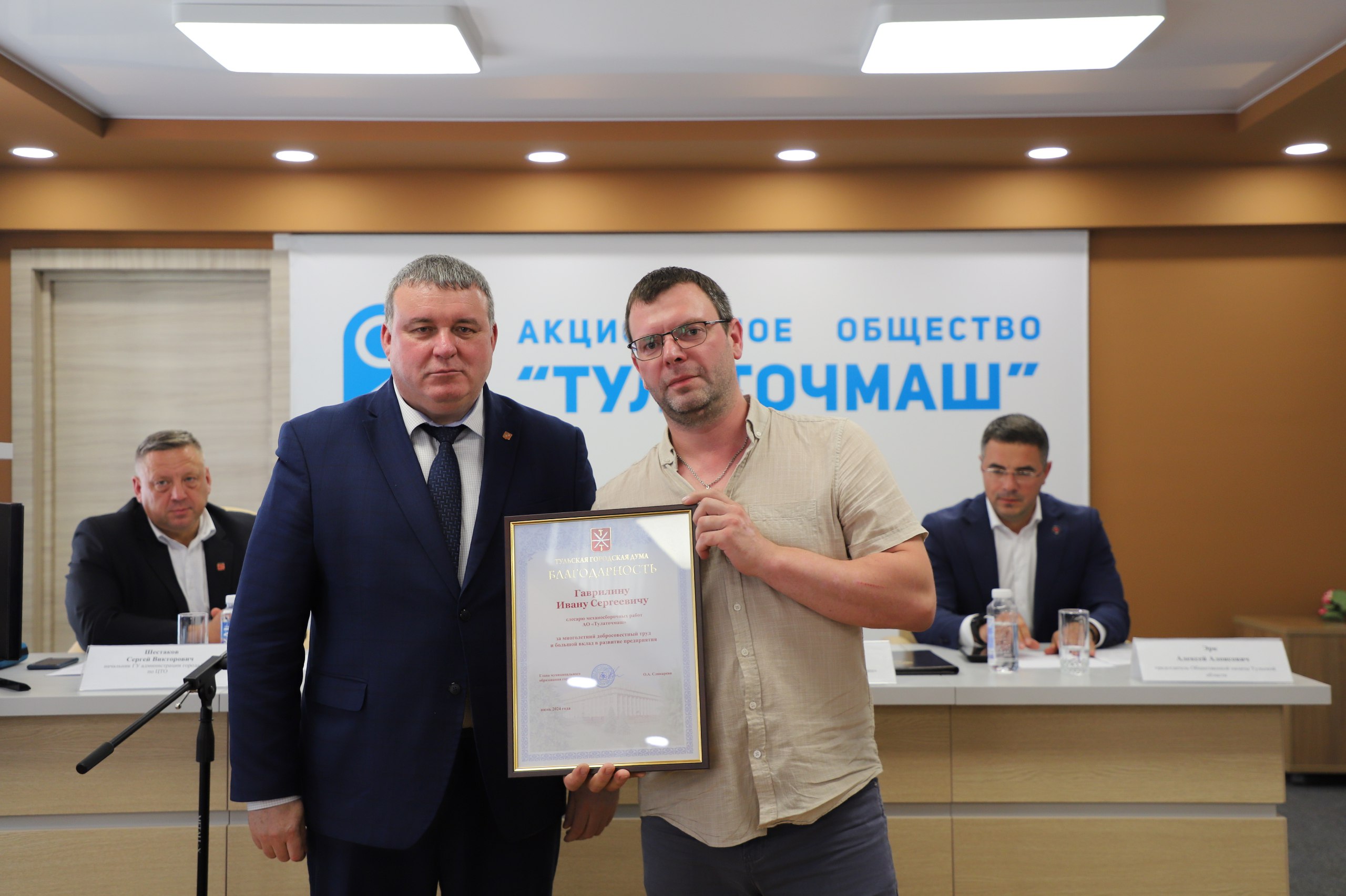 Илья Беспалов встретился с коллективом машиностроительного предприятия.